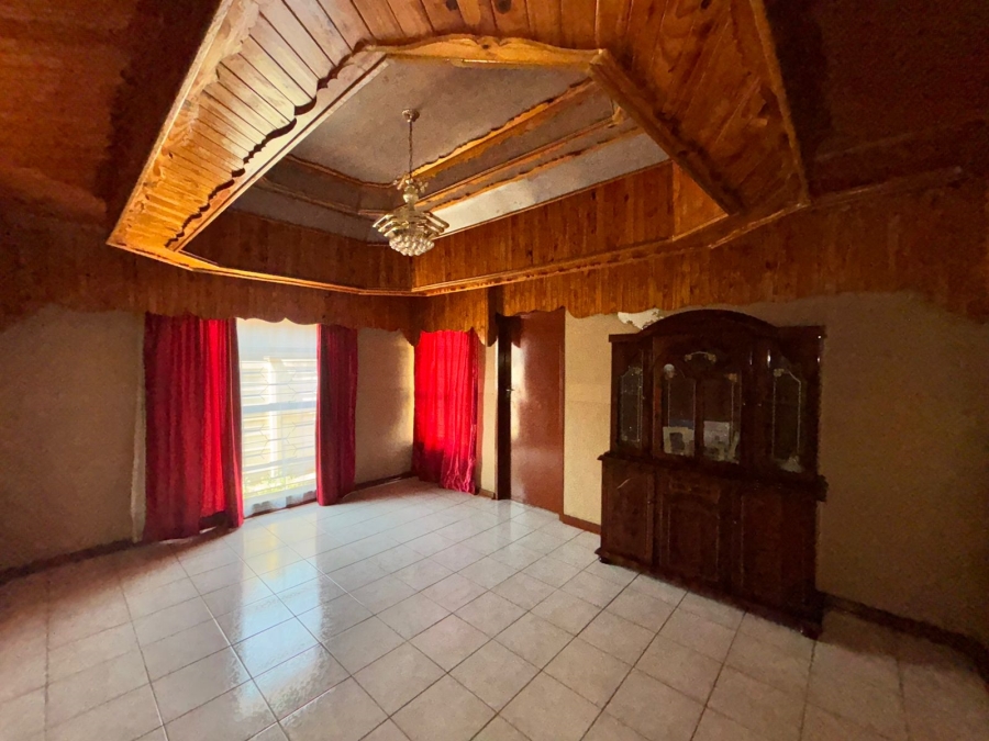 4 Bedroom Property for Sale in Parys Free State